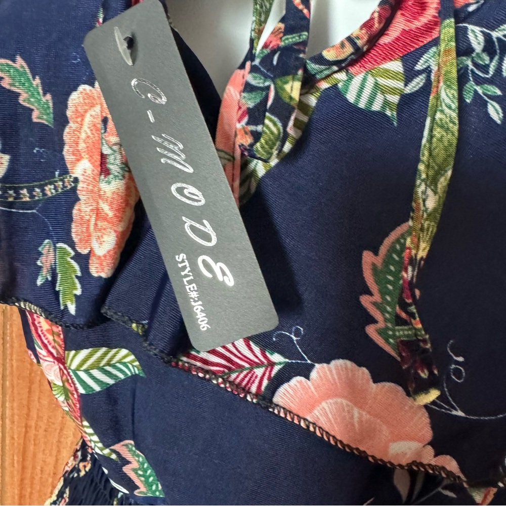 C-Mode Floral one size women’s dress - Picture 3 of 5